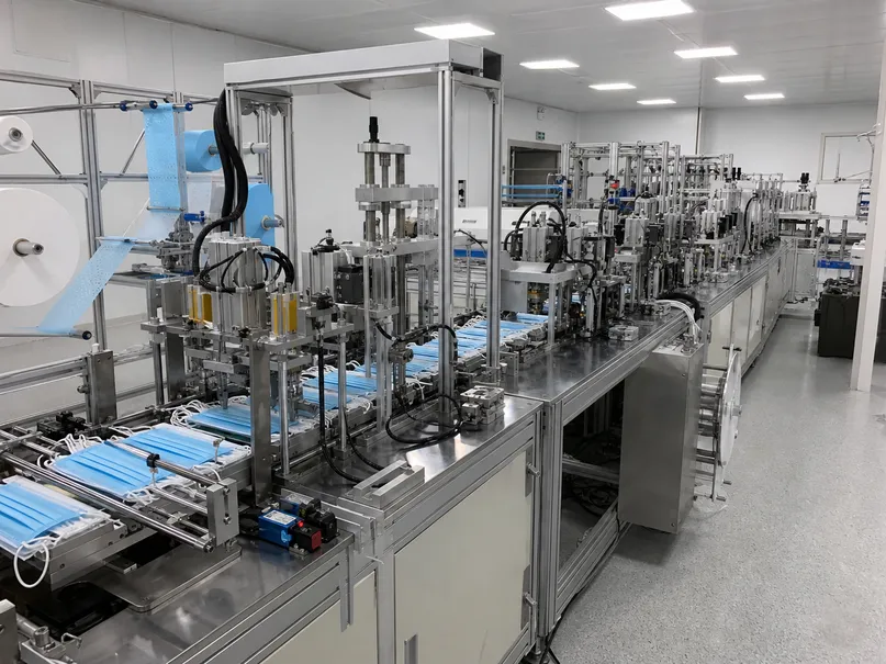 Fully automated ultrasonic welding production line for medical mask manufacturing