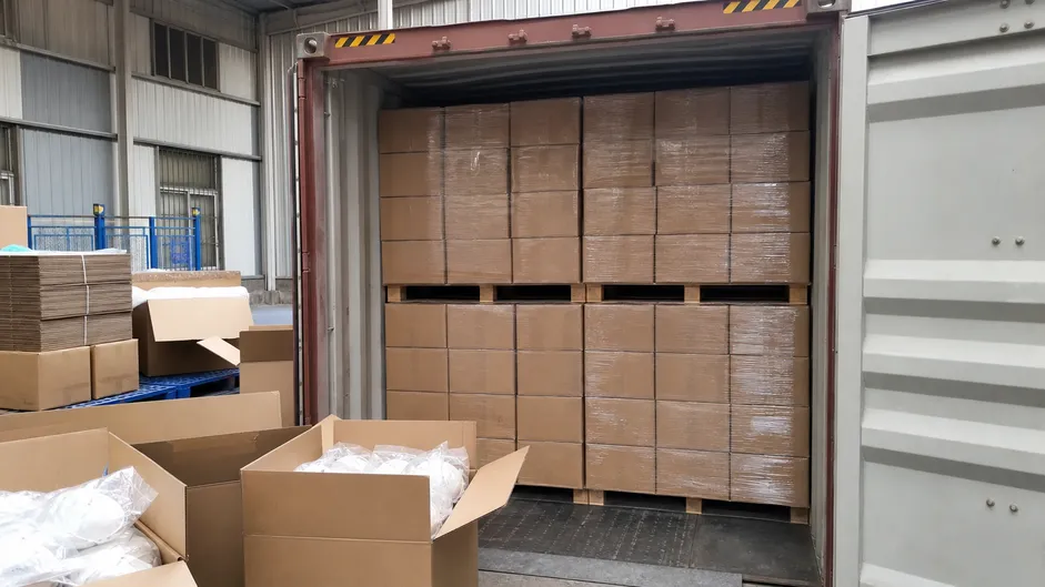 N95 mask master carton stacking configuration for 40HQ container