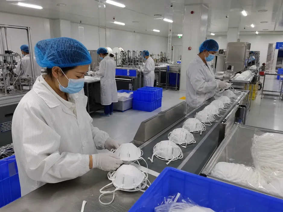 N95 medical masks manufactured by eztio in Class 100,000 cleanroom
