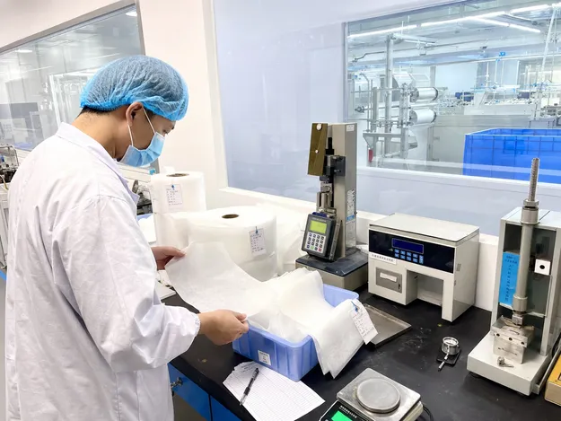 In-house meltblown batch testing before production line entry