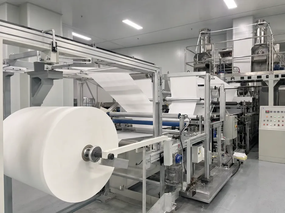 In-house meltblown nonwoven fabric production line for N95 filtration media